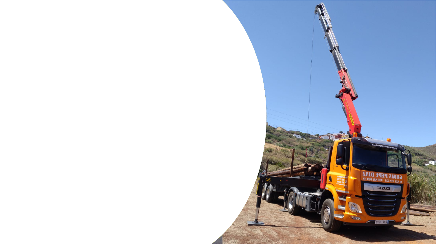 TRANSPORTES Y SERVICIOS DE GRÚA 